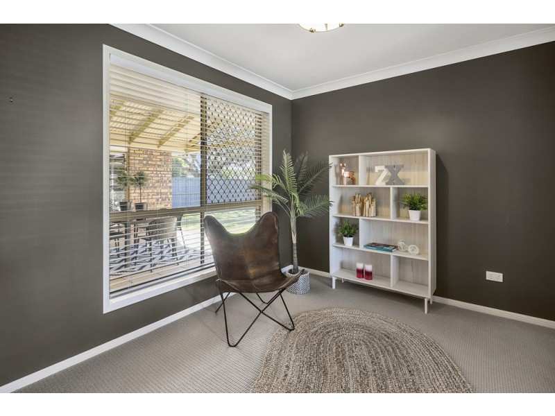 7 John Samuel Place, Ormiston QLD 4160