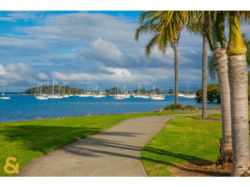 7 Tipplers Street, Victoria Point QLD 4165
