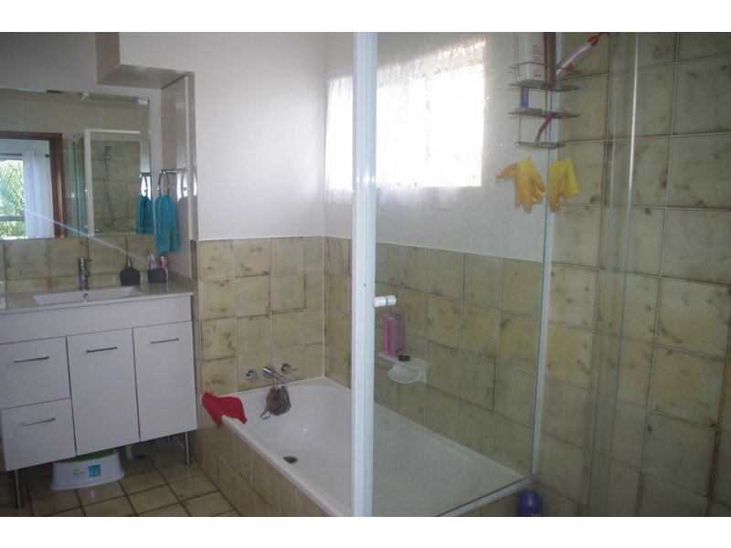 14/11-15 Wharf Street, Cleveland QLD 4163