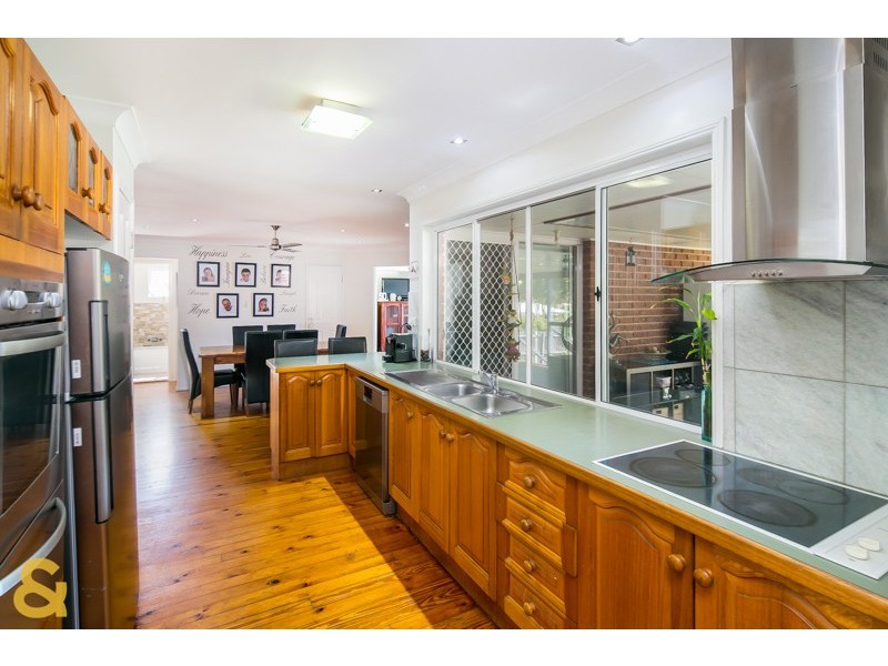 94 Sycamore Parade, Victoria Point QLD 4165