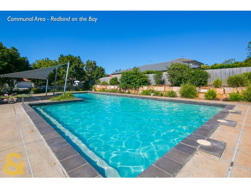 11 Shaw Place, Redland Bay QLD 4165