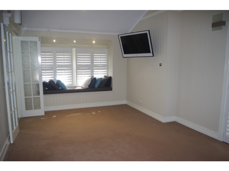 39 Gallipoli Road, Carina Heights QLD 4152