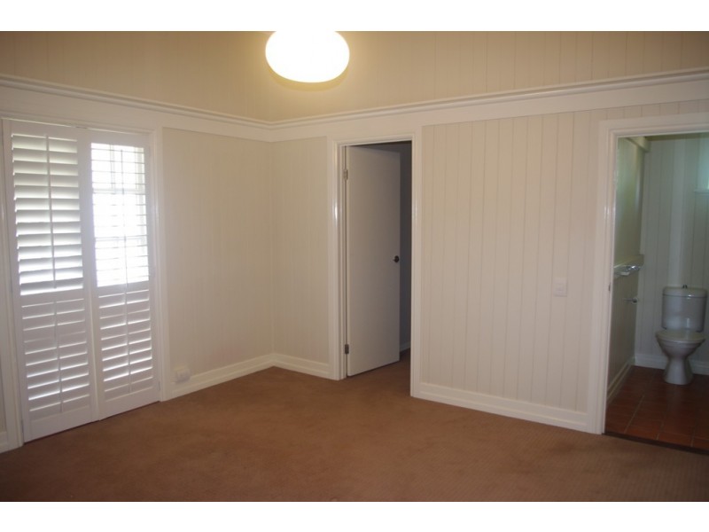 39 Gallipoli Road, Carina Heights QLD 4152