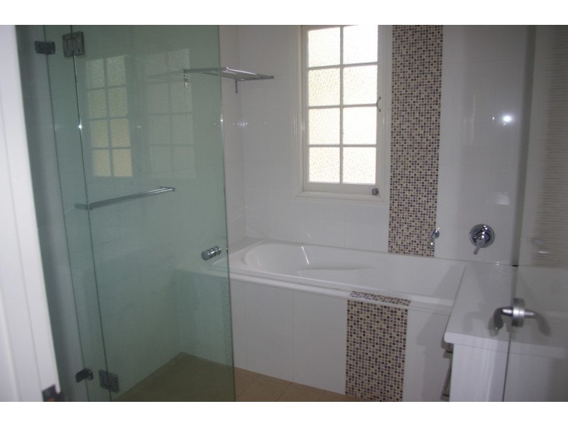 39 Gallipoli Road, Carina Heights QLD 4152