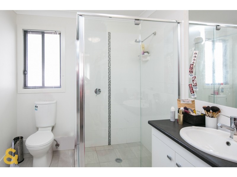 U5 and U6/9 Michelle Court, Cleveland QLD 4163