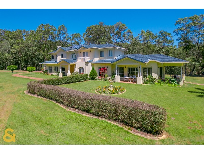 54 Marjorie Buckler Avenue, Redland Bay QLD 4165