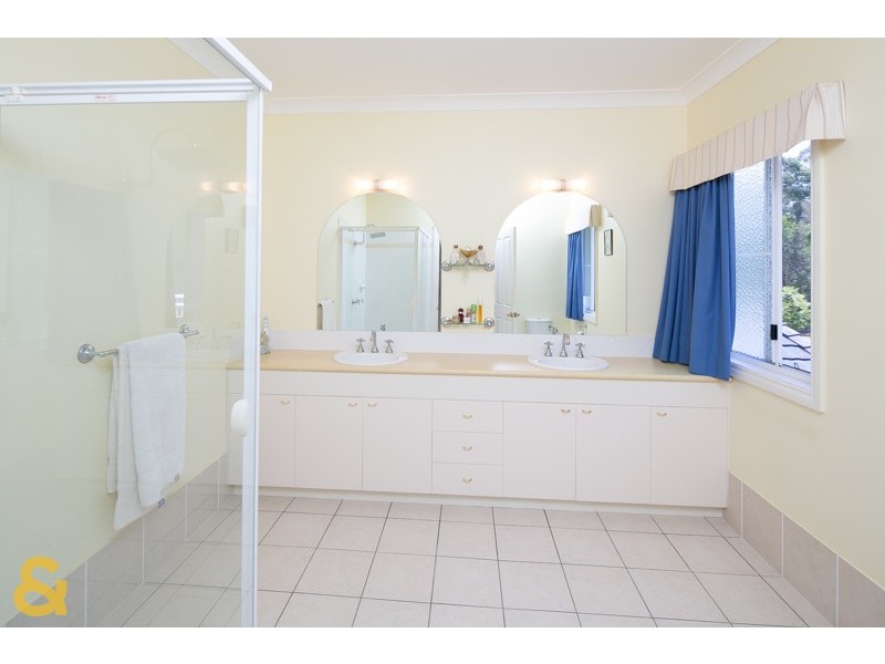 54 Marjorie Buckler Avenue, Redland Bay QLD 4165