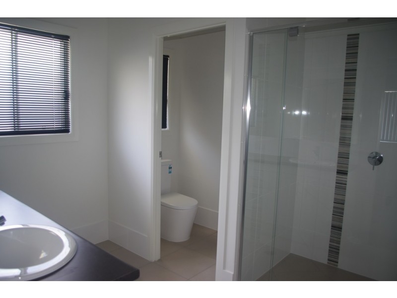 12A Rosemary Street, Thornlands QLD 4164