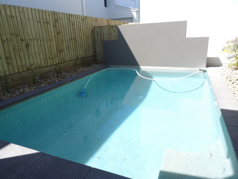 2/13 Elderberry Street, Thornlands QLD 4164