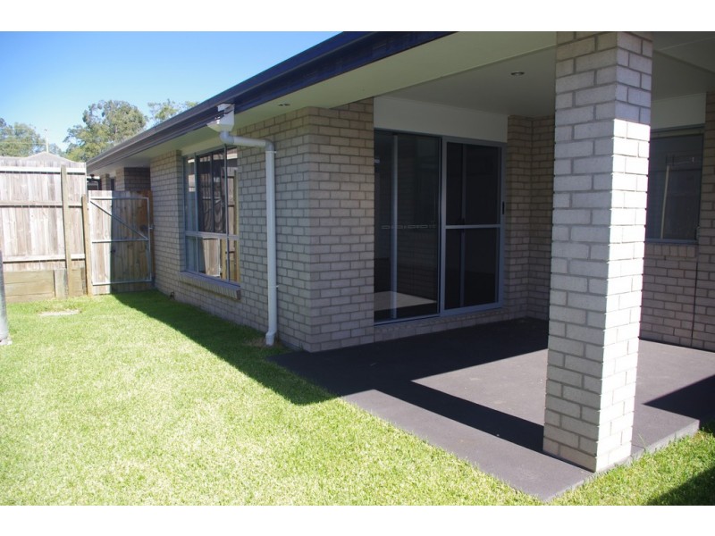 2/31 Riley Peter Place, Cleveland QLD 4163