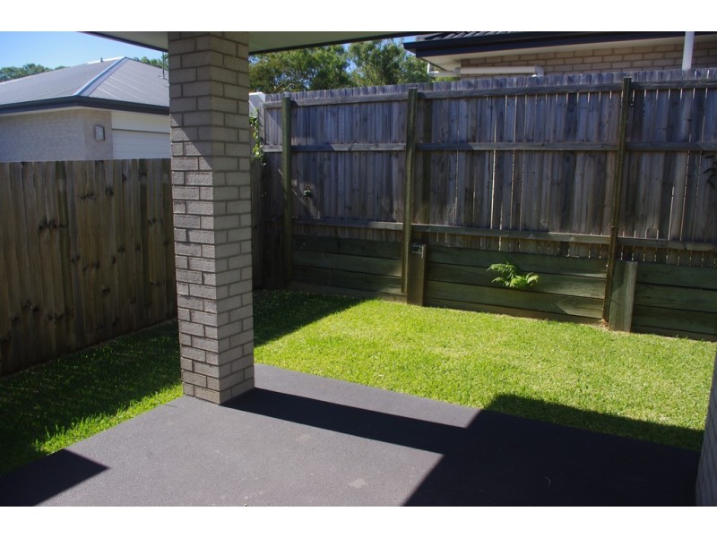 2/31 Riley Peter Place, Cleveland QLD 4163