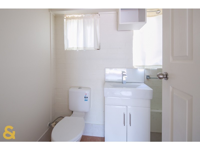 2 Jennifer Street, Birkdale QLD 4159