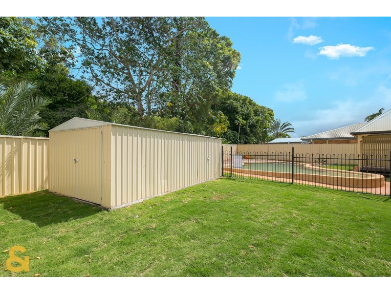 2 Jennifer Street, Birkdale QLD 4159