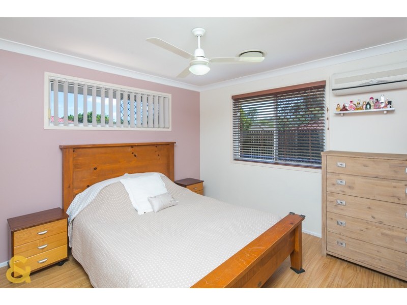 10 Sweetlip Court, Birkdale QLD 4159