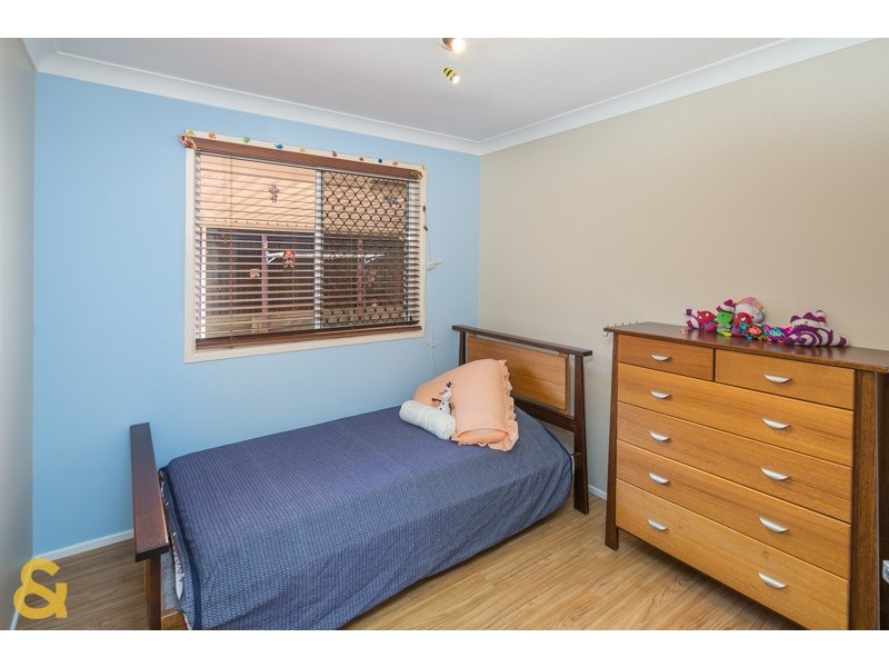 10 Sweetlip Court, Birkdale QLD 4159