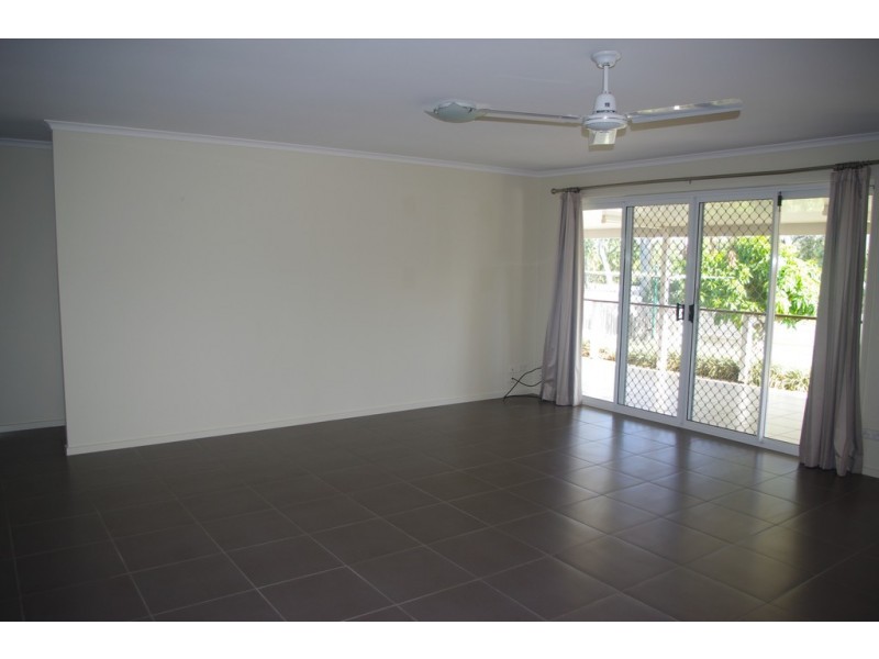 18 Cherry Street, Wellington Point QLD 4160