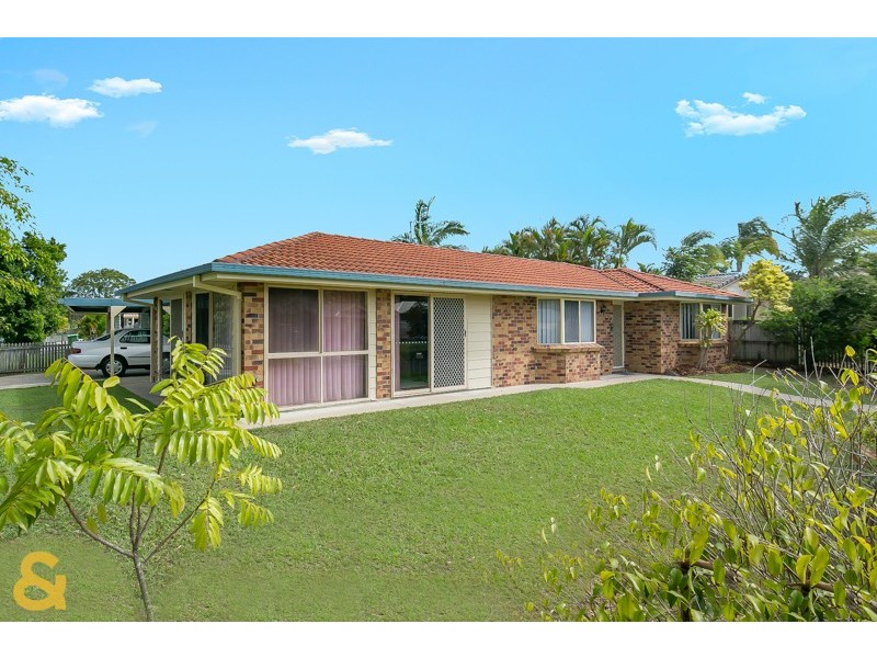 2 Spike Street, Redland Bay QLD 4165