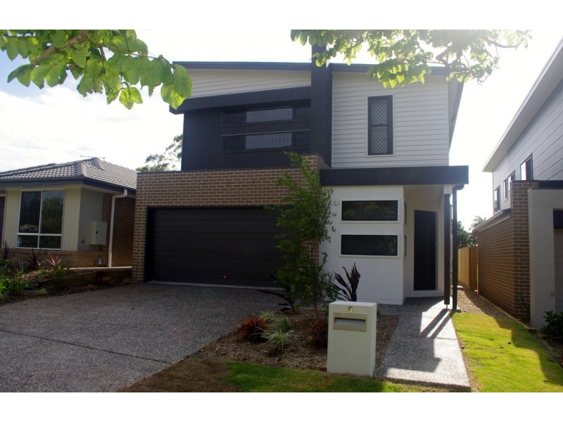 5 Base Street, Victoria Point QLD 4165