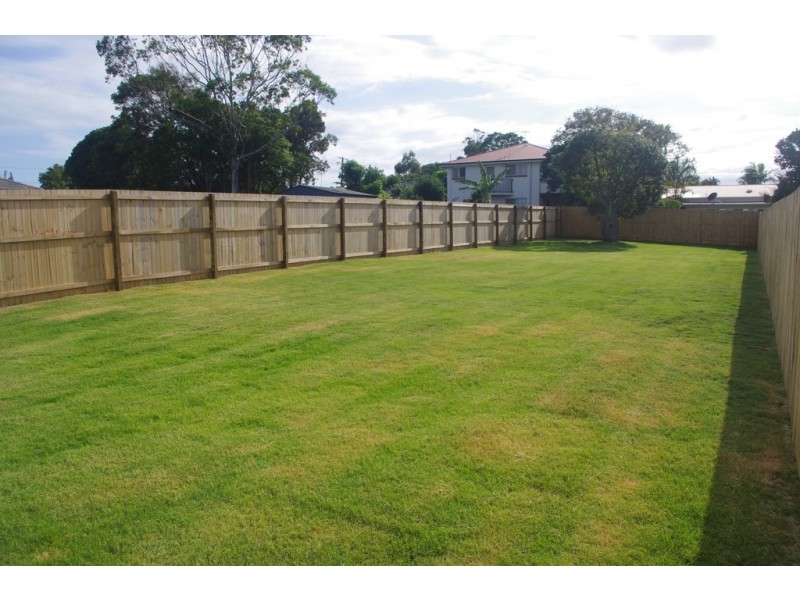 5 Base Street, Victoria Point QLD 4165