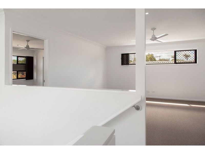 5 Base Street, Victoria Point QLD 4165