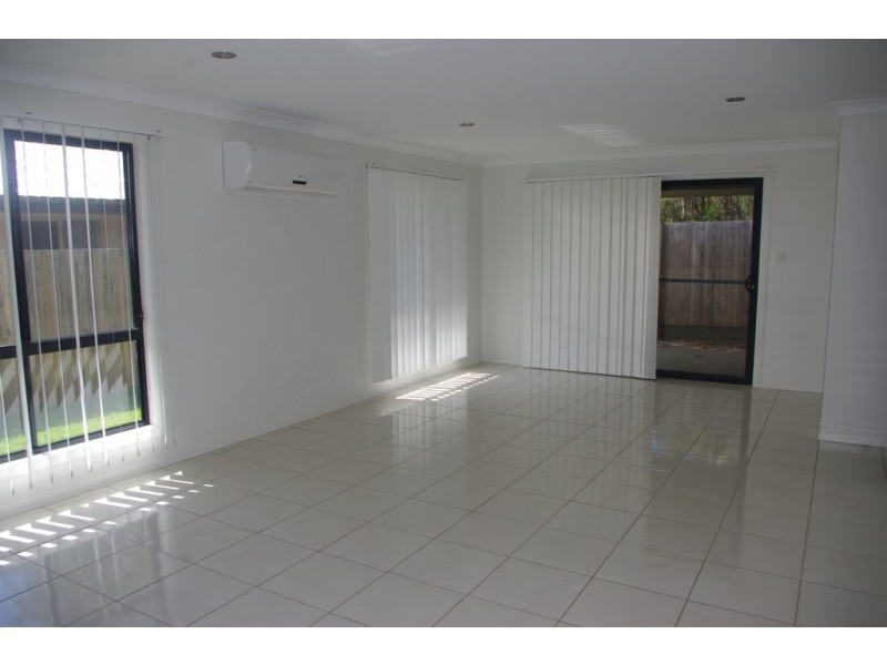 2/38 Riley Peter Place, Cleveland QLD 4163