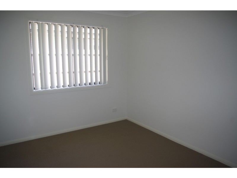 2/38 Riley Peter Place, Cleveland QLD 4163