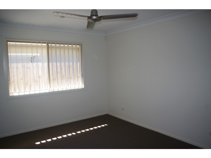 11 Lizard Place, Redland Bay QLD 4165