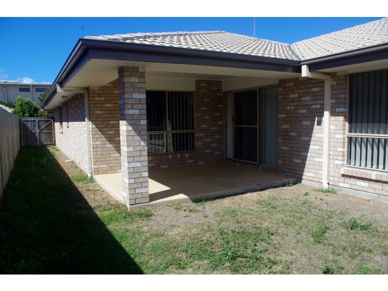 11 Lizard Place, Redland Bay QLD 4165