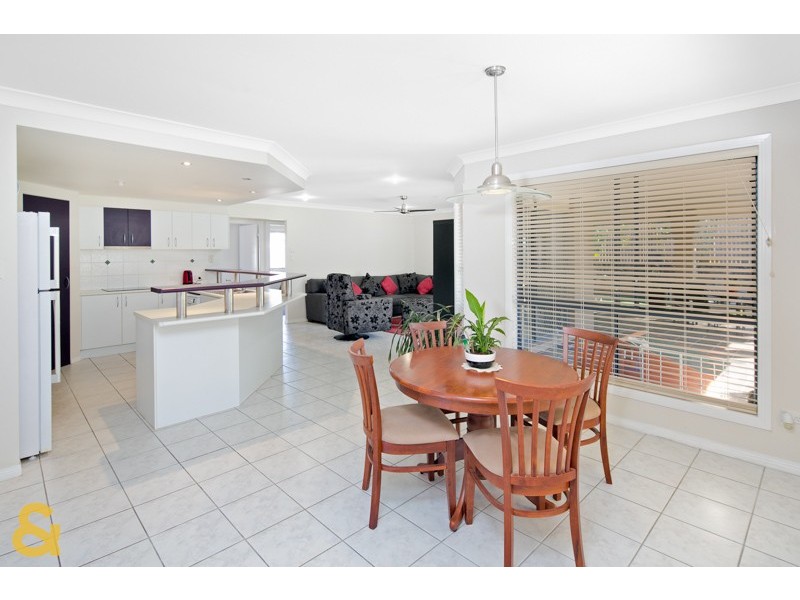 5 Keto Close, Redland Bay QLD 4165