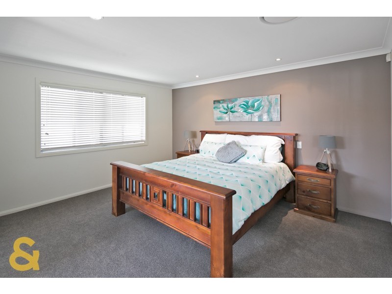 4 Seaspray Street, Thornlands QLD 4164