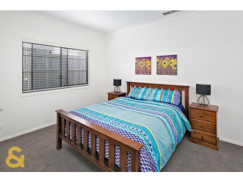 4 Seaspray Street, Thornlands QLD 4164