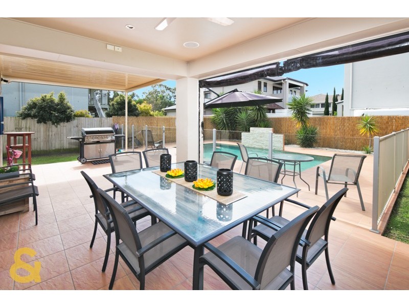 4 Seaspray Street, Thornlands QLD 4164