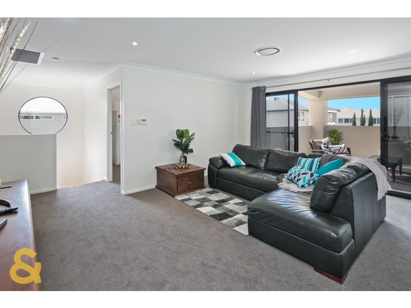 4 Seaspray Street, Thornlands QLD 4164