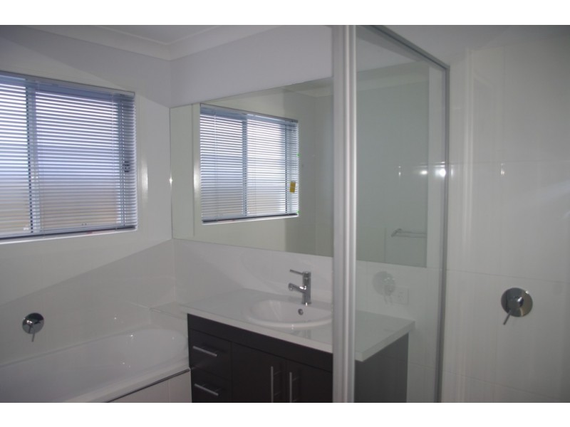 14A Rosemary Street, Thornlands QLD 4164