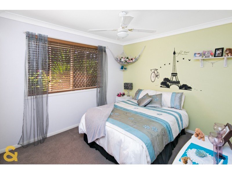 19 School Road, Victoria Point QLD 4165