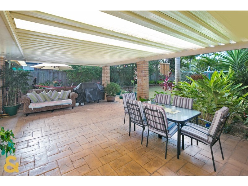 19 School Road, Victoria Point QLD 4165