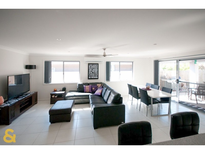 5 Riley Peter Place, Cleveland QLD 4163