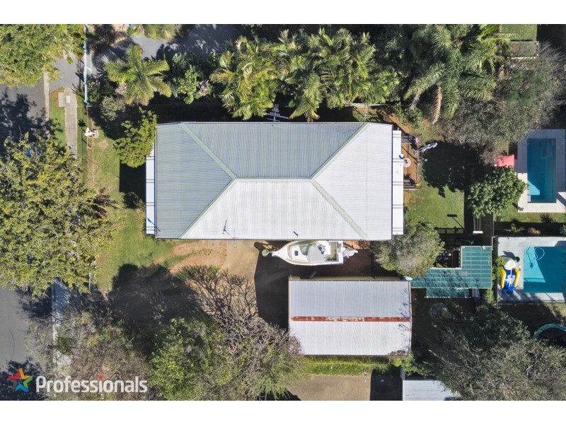 35 Carnation Street, Wynnum QLD 4178