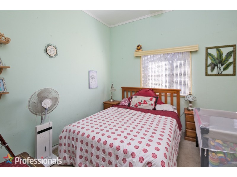 35 Carnation Street, Wynnum QLD 4178