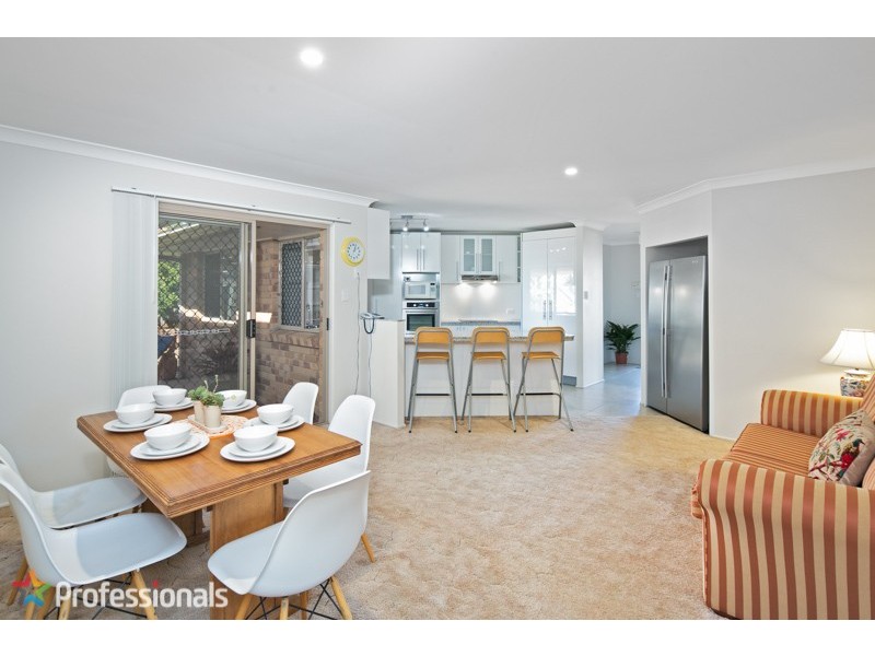 9 Byng Rd, Birkdale QLD 4159