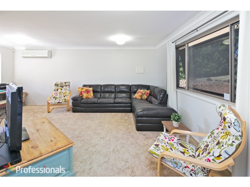 9 Byng Rd, Birkdale QLD 4159