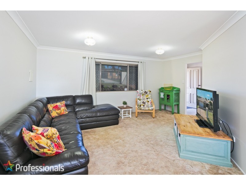 9 Byng Rd, Birkdale QLD 4159