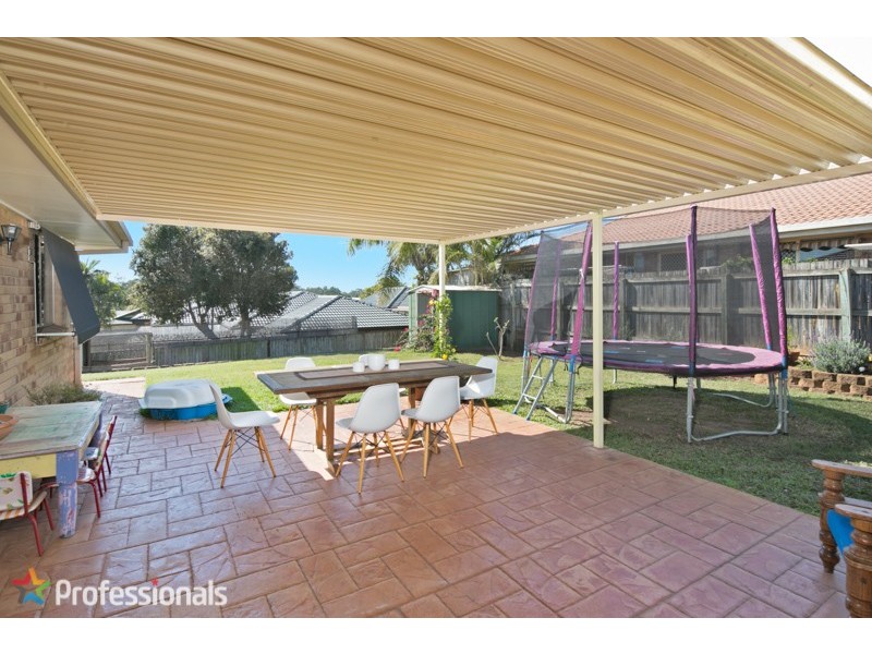 9 Byng Rd, Birkdale QLD 4159