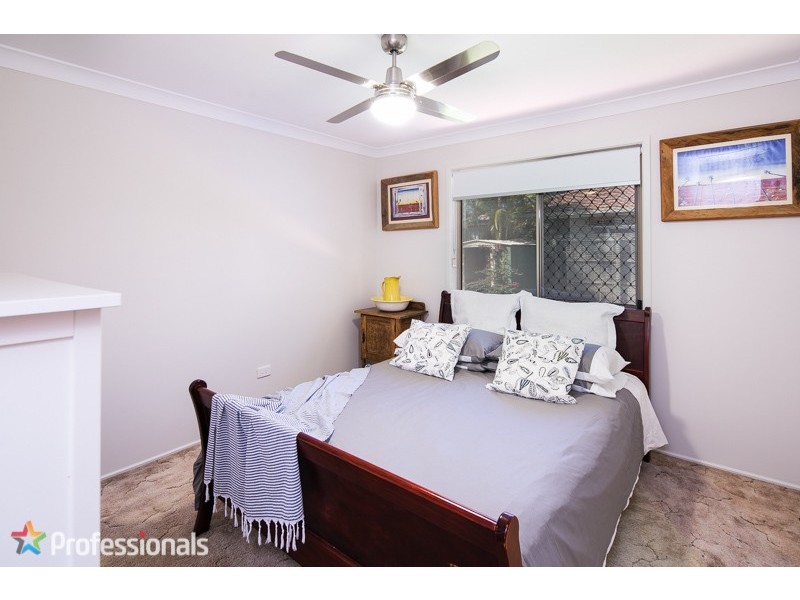 9 Byng Rd, Birkdale QLD 4159