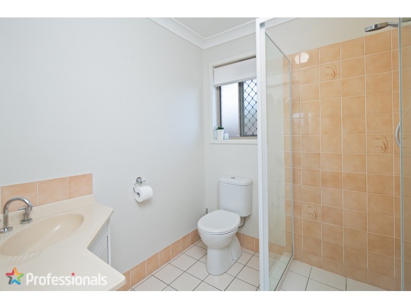 9 Byng Rd, Birkdale QLD 4159