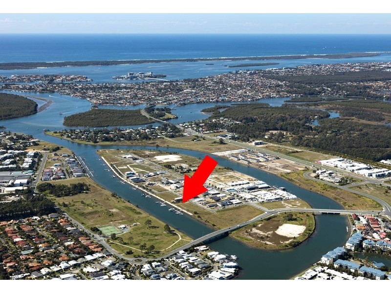 26 Waters Close, Hope Island QLD 4212