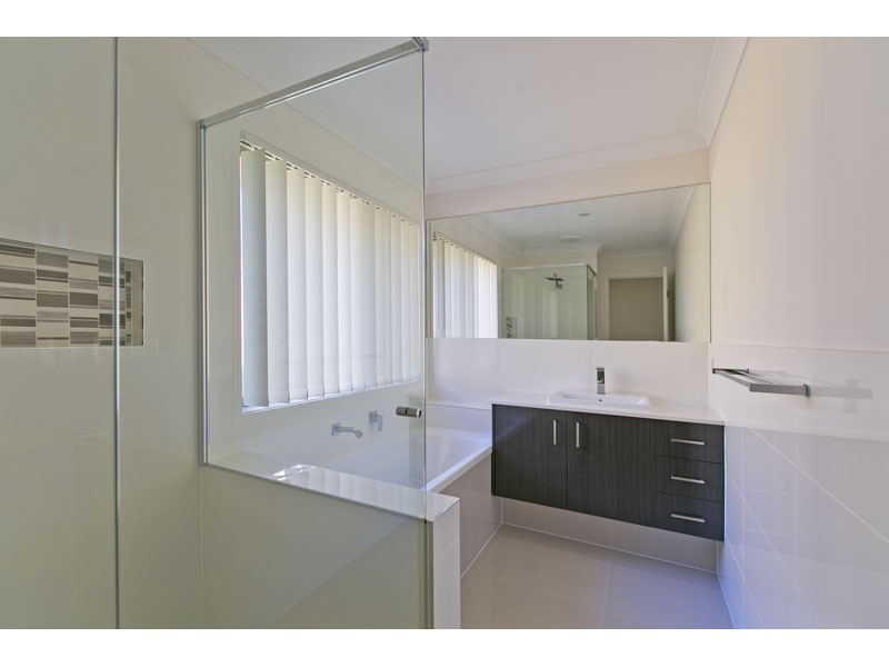 Lot 9/1 Joshua Place, Redland Bay QLD 4165