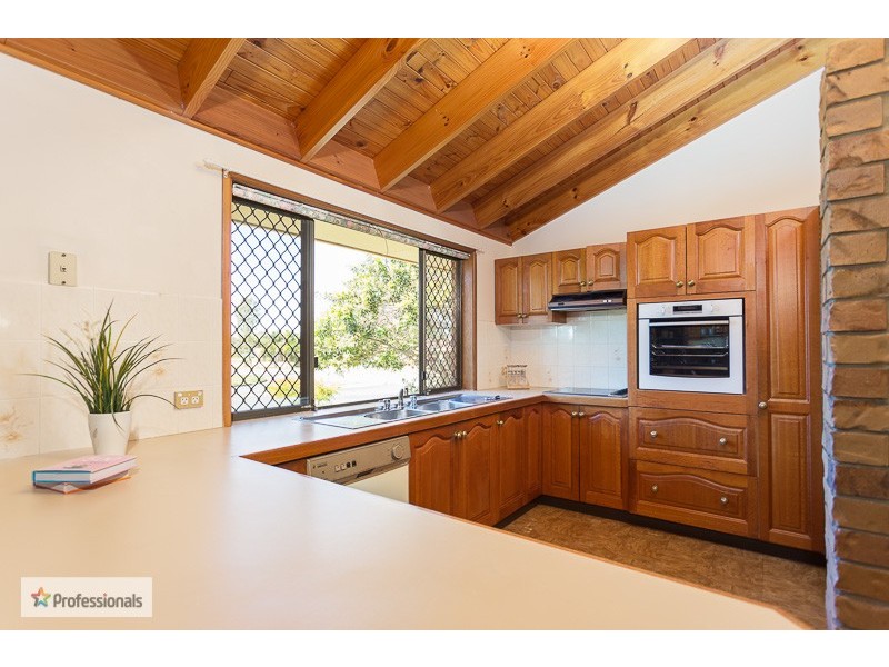 74 Long Street, Cleveland QLD 4163