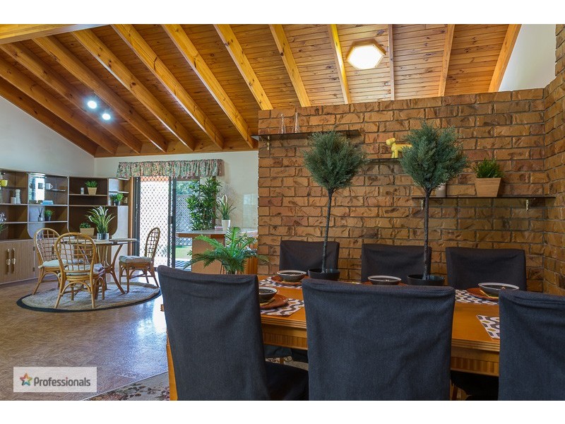 74 Long Street, Cleveland QLD 4163