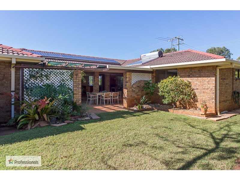 74 Long Street, Cleveland QLD 4163